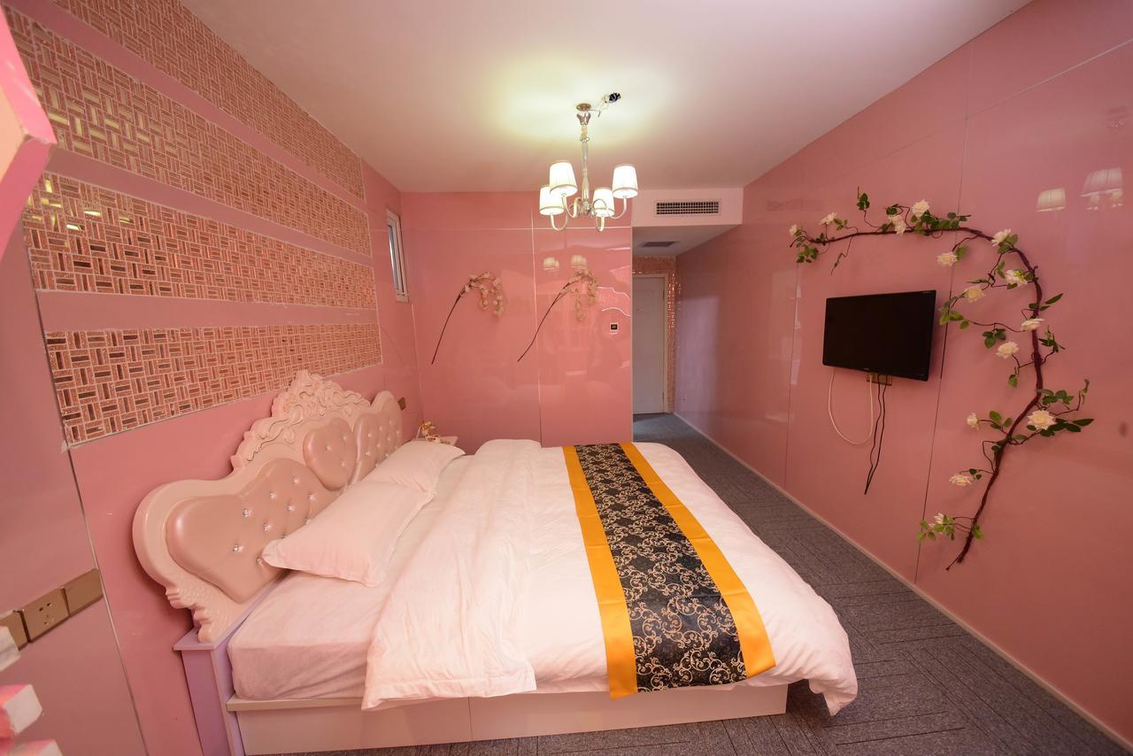 Century Hua Na Loves Boutique Hotel Qingdao Zewnętrze zdjęcie