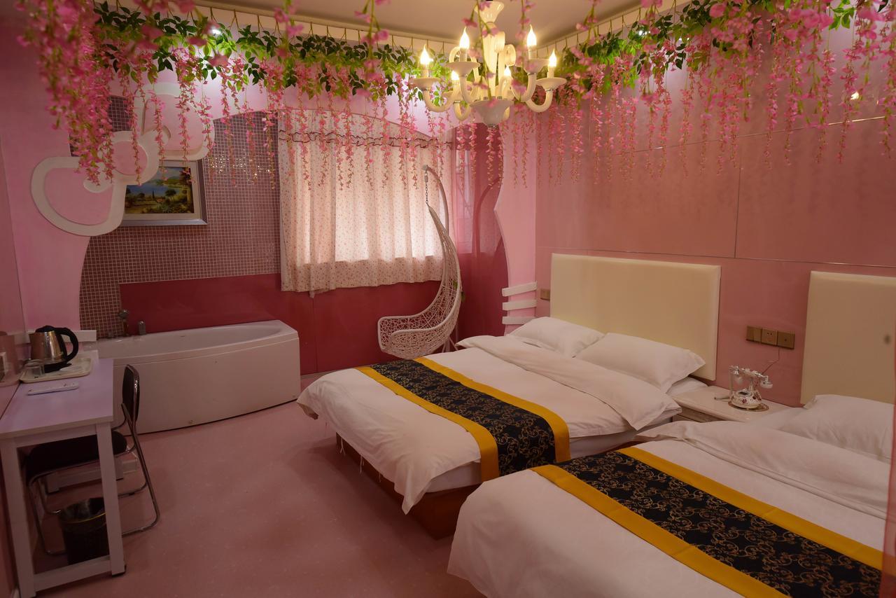 Century Hua Na Loves Boutique Hotel Qingdao Zewnętrze zdjęcie