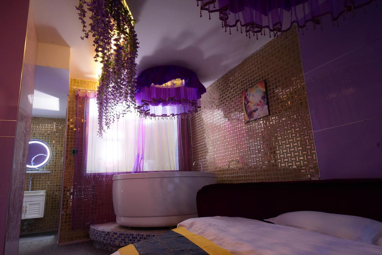 Century Hua Na Loves Boutique Hotel Qingdao Zewnętrze zdjęcie