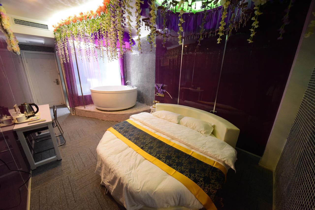 Century Hua Na Loves Boutique Hotel Qingdao Zewnętrze zdjęcie