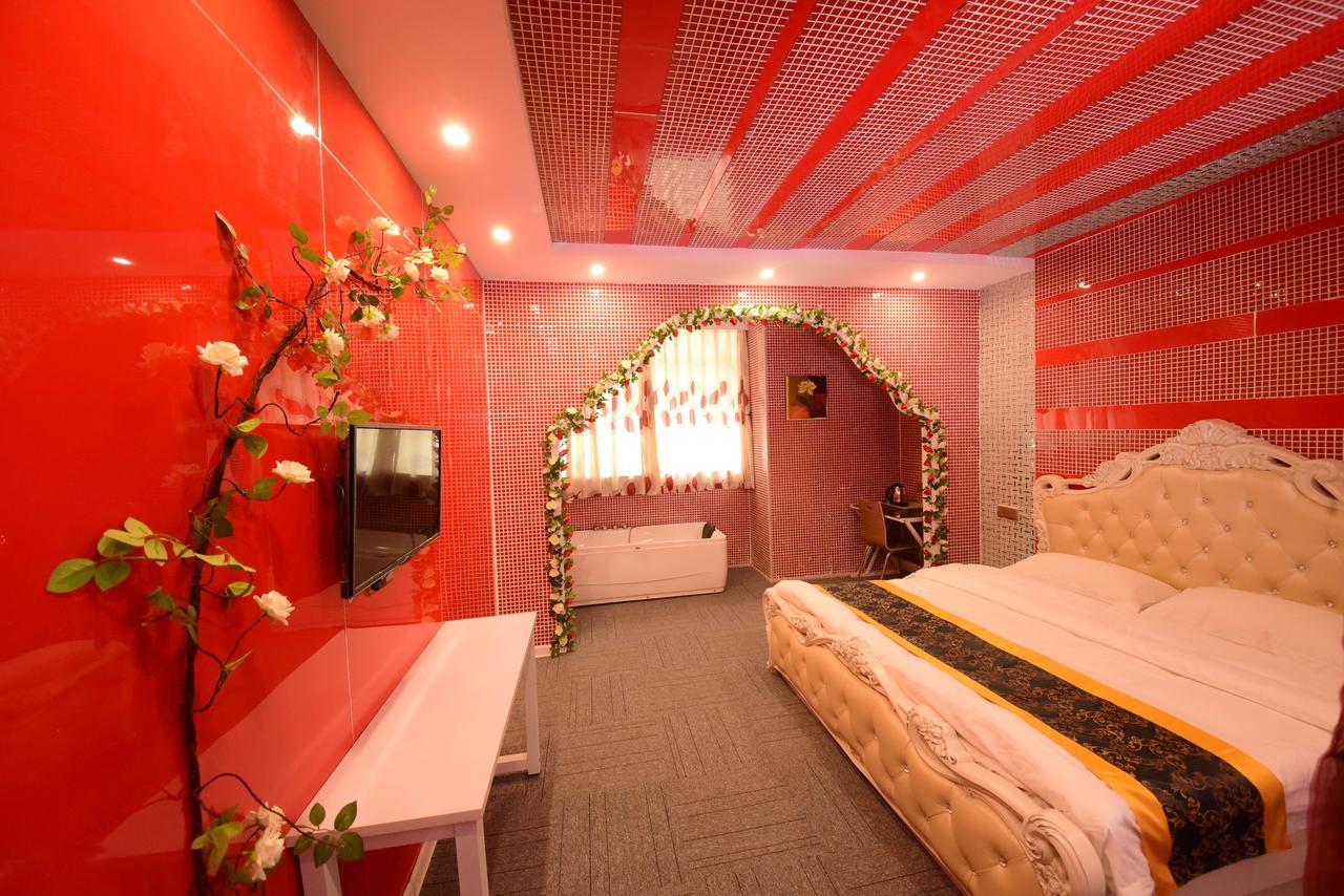 Century Hua Na Loves Boutique Hotel Qingdao Zewnętrze zdjęcie