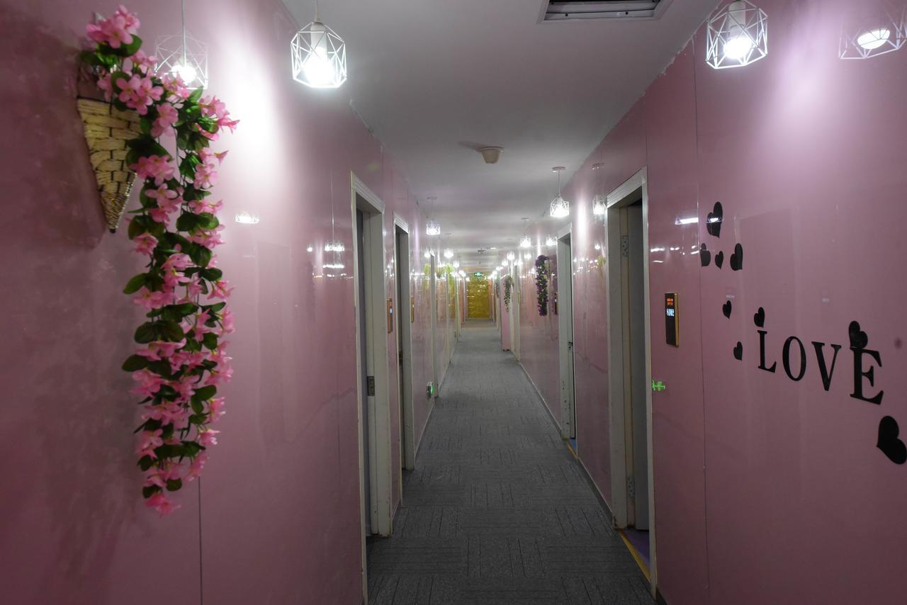 Century Hua Na Loves Boutique Hotel Qingdao Zewnętrze zdjęcie